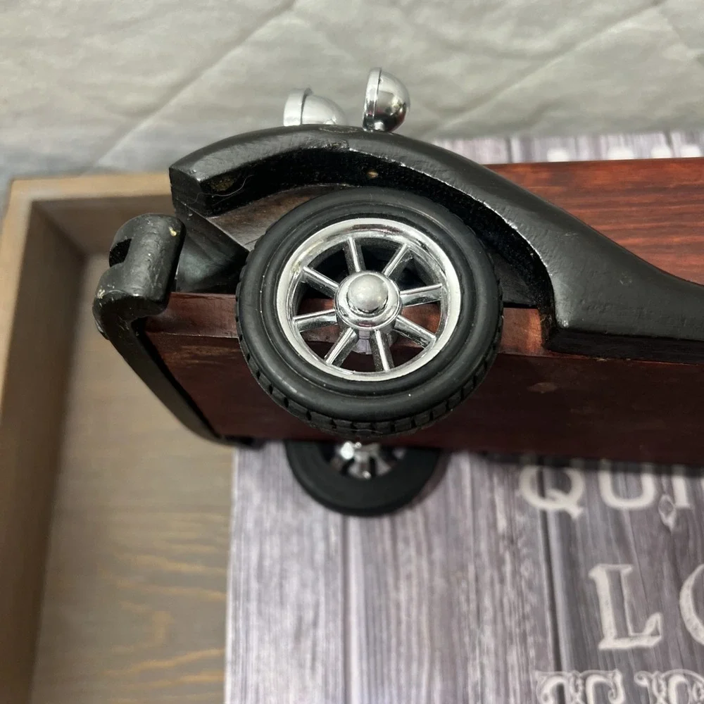 VINTAGE COLLECTIBLE HANDCRAFTED‎ BY HERITAGE MINT LTD. WOODEN CAR